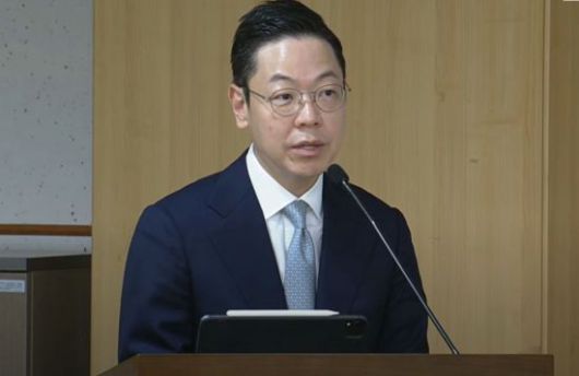 김지훈 보스턴컨설팅그룹(BCG) 대표파트너가 2일 국회 의원회관에서 국회 미래연구원 주최로 열린 '제1회 국회 미래산업 포럼'에서 발언하고 있다. 국회방송