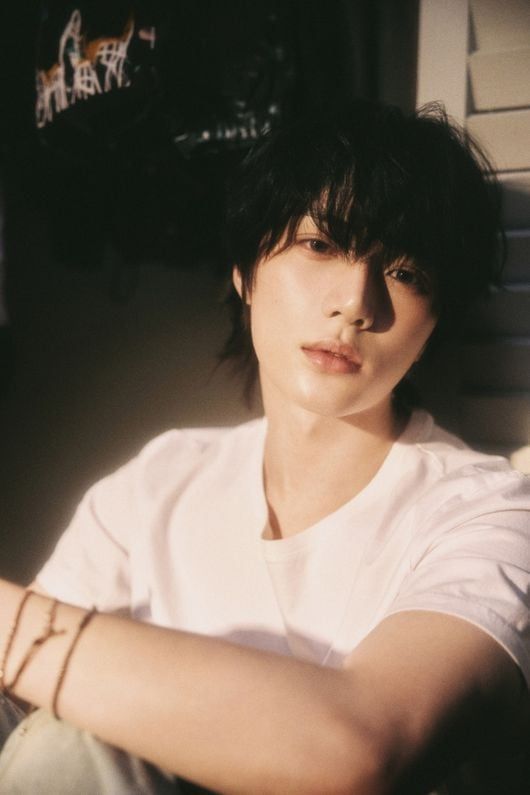 가수 TXT 범규는 "카카오톡 업데이트 왜 자기 마음대로 되는 거냐"며 "나는 뭐든지 갑자기 바뀌는 걸 제일 싫어하는 사람인데 업데이트된 거 진짜 너무 싫다"라고 토로했다. 소속사 빅히트 공식 홈페이지.