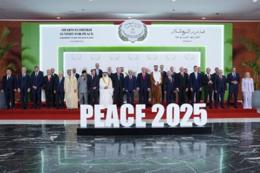 이날 정상회의에는 트럼프 대통령을 비롯해 유럽·중동 등지의 20여개국 정상이 참석했다. AP연합뉴스