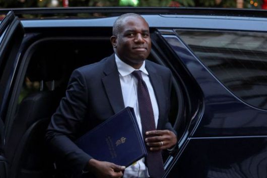 데이비드 래미 부총리는 지난 4일(현지시간) '뉴스 에이전츠' 팟캐스트와의 인터뷰에서 'EU와의 관세 동맹을 희망하느냐'는 물음에 "현재로서는 우리 정책이 아니다"라면서도 "튀르키예 같은 나라들이 (관세 동맹으로) 이득을 보고 성장을 하고 있다는 점은 명백하다"고 답했다. 로이터연합뉴스