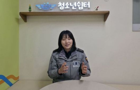 서울 노원경찰서 학교전담경찰관(SPO) 추효빈 경장(30)이 10일 아시아경제와 인터뷰하고 있다. 최영찬 기자