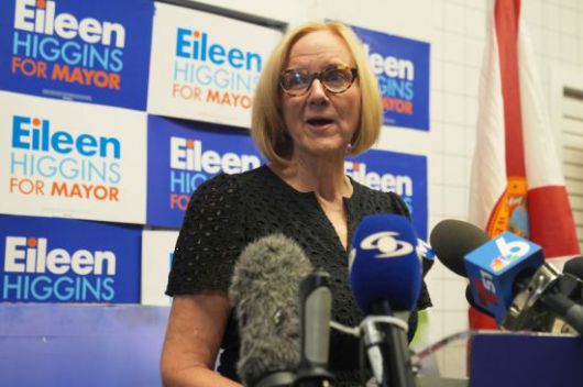 10일(현지시간) 미국 플로리다주 마이애미 시장 선거에 당선한 민주당 아일린 히긴스 당선인의 모습. AP연합뉴스