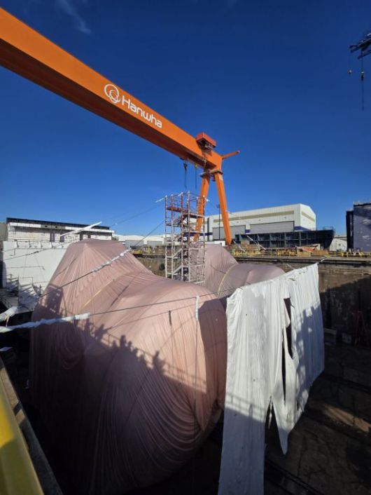 지난 22일(현지시간) 미국 펜실베이니아주 필라델피아 네이비 야드에 위치한 한화 필리조선소에서 선박 건조 작업이 진행 중이다. 필라델피아=권해영 특파원