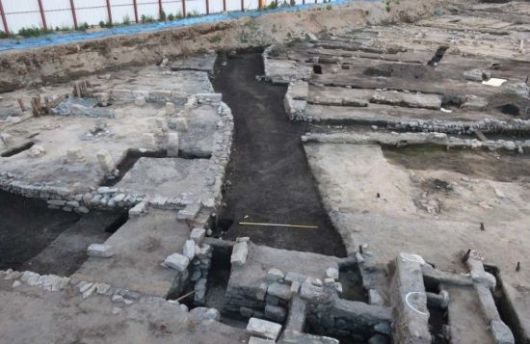 가 지역 '이문' 사거리 북측 도로