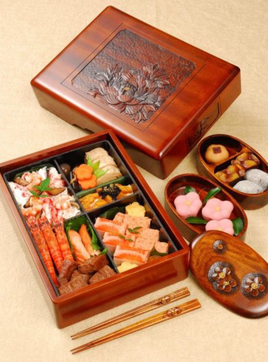 23만7000엔(218만원)짜리 닛코 매장금 도시락. 마스즈시.