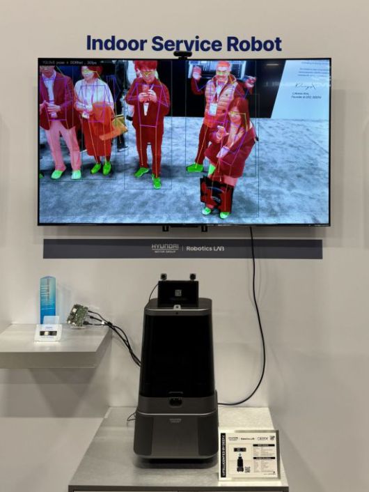미국 라스베이거스에서 열린 세계 최대 가전·IT 전시회 CES 2026에서 딥엑스와 현대차로보틱스랩이 개발한 로봇 솔루션이 전시돼 있다. 백종민 테크 스페셜리스트