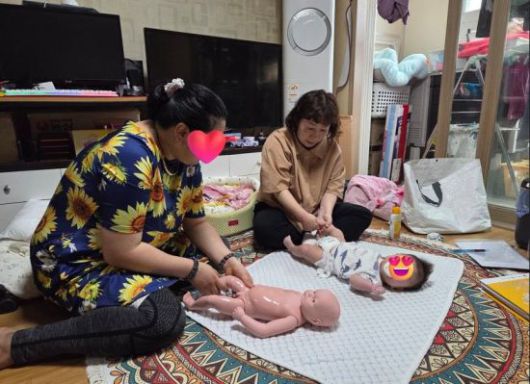 사천시 예비 부모 출산 준비 교실 운영 사진.