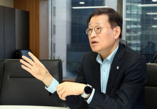 박정훈 우리금융경영연구소 대표가 서울 소공로 우리금융디지털타워에서 아시아경제와 인터뷰 하고 있다. 조용준 기자