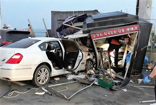 음주 교통사고 현장.(사진=경기도소방재난본부 제공)