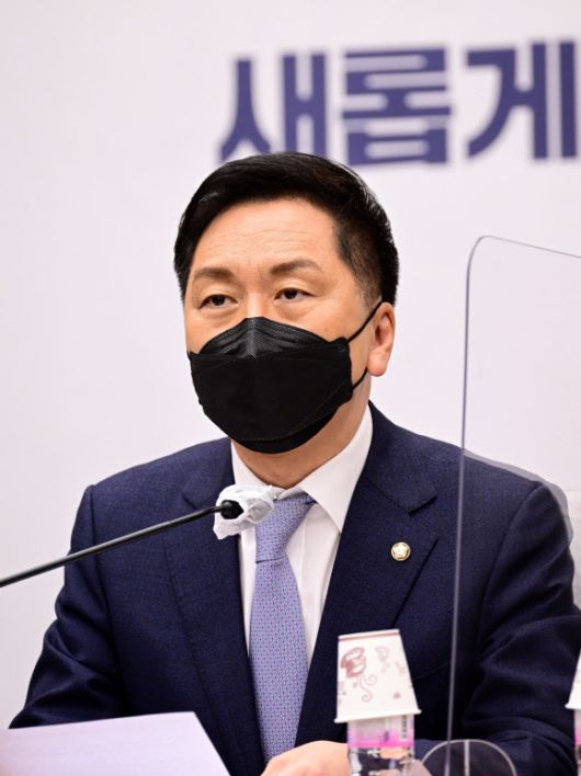 김기현 국민의힘 원내대표가 25일 오전 서울 여의도 국회에서 열린 원내대책회의에서 발언하고 있다.(사진=연합뉴스)
