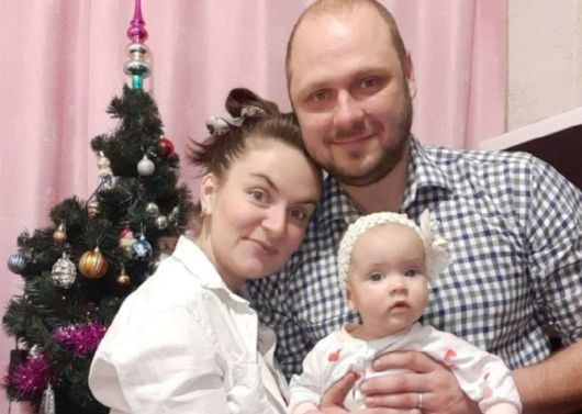 참전 전 가족과 함께 있는 체마부르소프의 모습. (사진=X·옛 트위터) 캡처