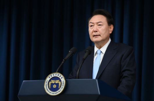 윤석열 대통령이 지난 1일 서울 용산 대통령실 청사에서 의료개혁 관련 ‘국민께 드리는 말씀’을 하고 있다. (사진=연합뉴스)