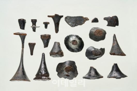 김해 봉황동 유적 출토 옻칠 두형 그릇. (사진=국가유산청)