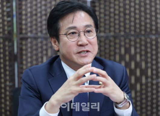 신영대 더불어민주당 의원이 17일 서울 여의도 국회 의원회관에서 이데일리와 인터뷰를 하고 있다.(사진=이데일리 노진환 기자)