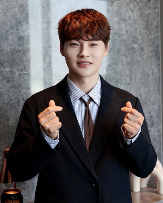 박서진(사진=장구의신컴퍼니)