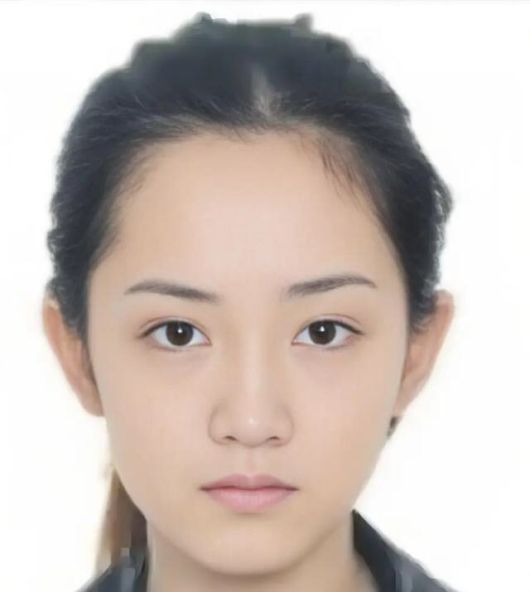 지난 2018년 화제가 됐던 칭천진량의 지명수배 사진. (사진=바이두 화면 갈무리)