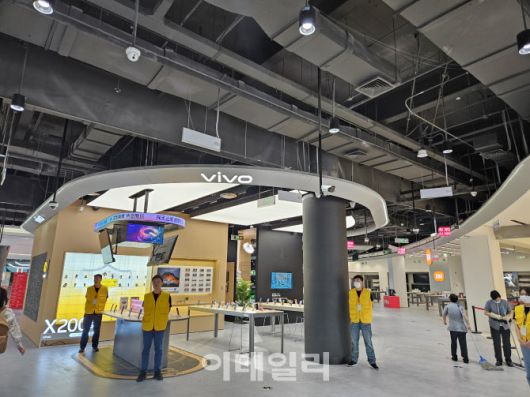 중국 베이징 펑타이취 징둥 쇼핑몰 내부 모습. (사진=이데일리 이명철 특파원)