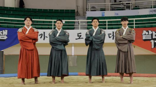 일반인들의 도전을 받게 되는 엘리트 씨름선수들. 왼쪽부터 박민교(용인특례시청), 김형진(MG새마을금고), 노범수(울주군청), 허선행(수원특례시청). 사진=대한씨름협회