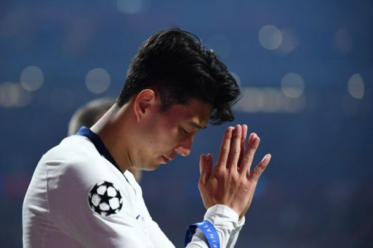 2018~19 UEFA 챔피언스리그 결승전에서 리버풀에 패한 손흥민이 아쉬워하고 있다. 사진=AFPBB NEWS