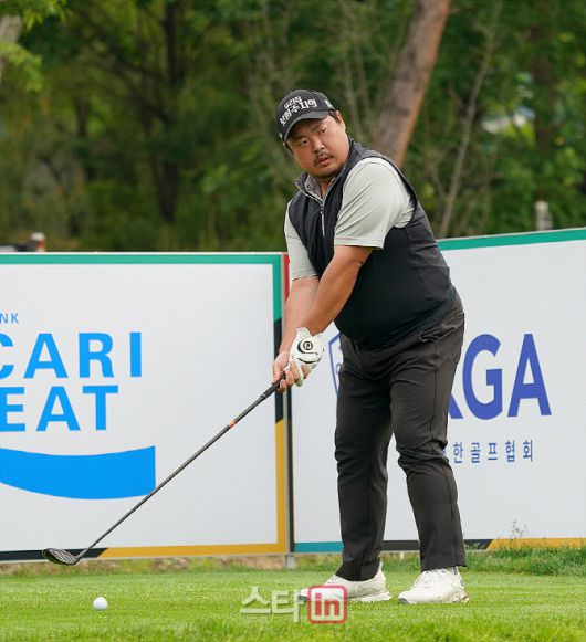 유송규가 3번홀에서 티샷을 준비하고 있다. (사진=이데일리 골프in 김상민 기자)