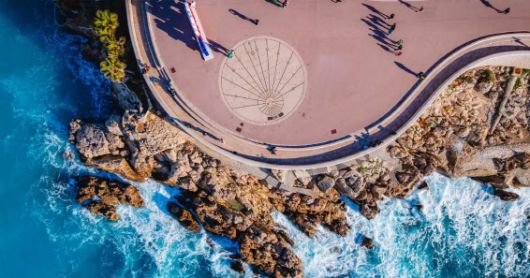 제3차 UN 해양총회가 열리는 프랑스 니스의 해안선 (사진=UN 해양총회 홈페이지 캡처)