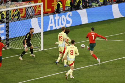 크리스티아누 호날두가 동점 골을 터뜨리고 있다. 사진=AFPBB NEWS