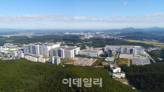 LG디스플레이 파주사업장 전경.(사진=경기도)