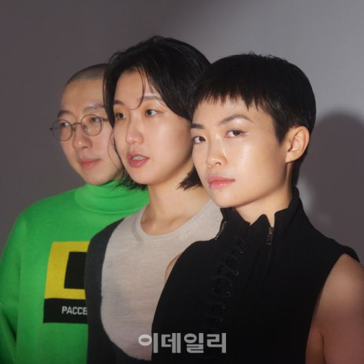 왼쪽부터 ‘업체’의 오천석, 김나희, 황휘(사진=세종문화회관)