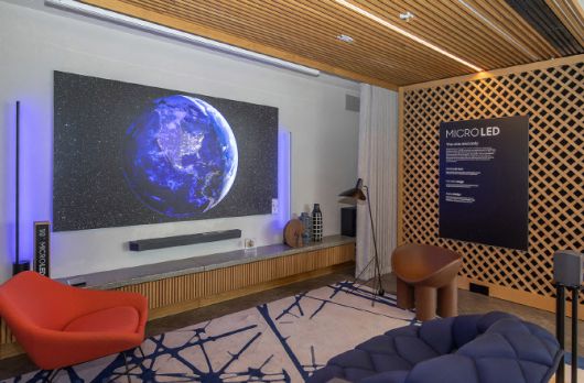 8일(현지시간) 영국 런던에 위치한 ‘삼성 킹스크로스’에 전시된 마이크로 LED.(사진=삼성전자)