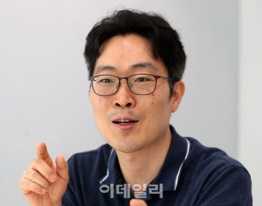 신우영 티맵모빌리티 검색기획 리더가 지난 10일 서울 중구 SKC 사옥에서 이데일리와 인터뷰를 진행하고 있다.(사진=김태형 기자)