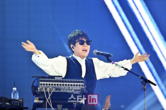 ‘조용필, 이 순간을 영원히’ 공연의 한 장면(사진=KBS)