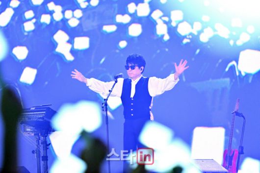 ‘조용필, 이 순간을 영원히’ 공연의 한 장면(사진=KBS)