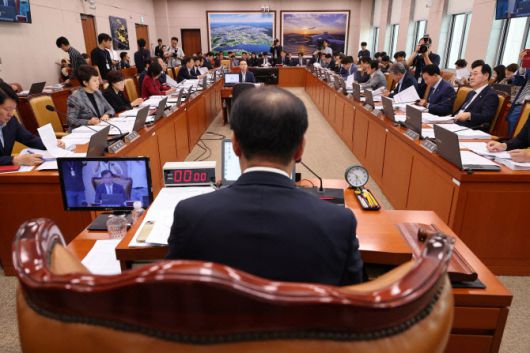 지난달 25일 서울 여의도 국회에서 국토교통위원회 전체회의가 열리고 있다.(사진=연합뉴스)