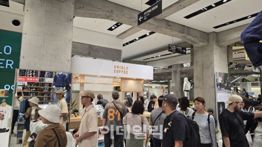 일본 도쿄 긴자 유니클로 매장에 있는 유니클로 커피 매장 (사진=김지우 기자)