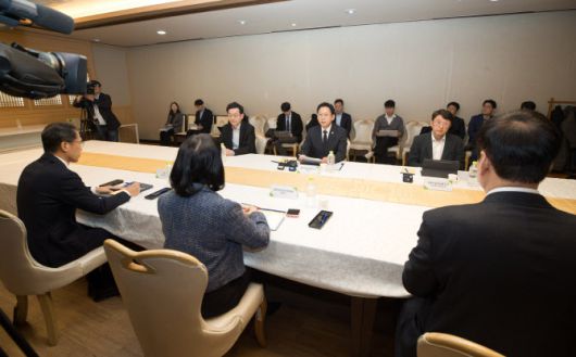 30일 배경훈 부총리 겸 과기정통부 장관이 소집한 쿠팡 침해사고 및 개인정보 유출 관계부처 장관회의 모습. 사진=과기정통부