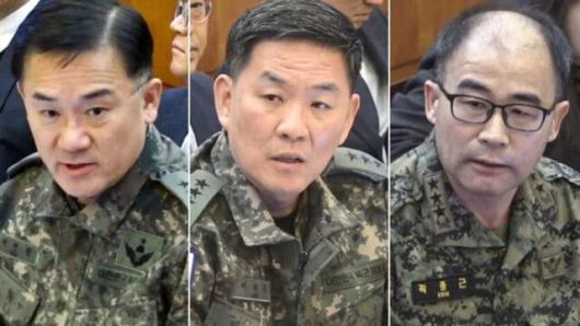 왼쪽부터 여인형 전 방첩사령관, 이진우 전 수방사령관, 곽종근 전 특전사령관. (사진=헌법재판소)