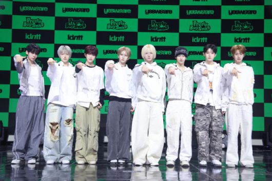 예스위아 활동을 통해 새롭게 합류한 8인(사진=모드하우스)