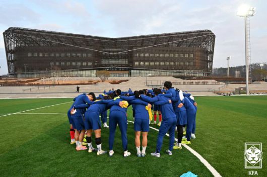 이민성 감독이 이끄는 U-23 대표팀이 지난달 15일 천안 대한민국축구종합센터에서 소집 훈련을 하고 있다. 사진=대한축구협회
