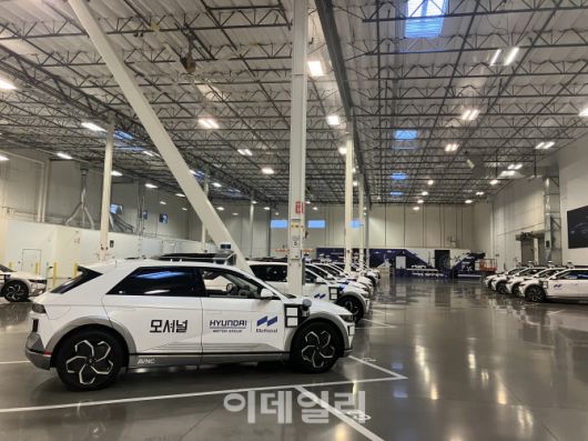 미국 모셔널 라스베이거스 테크니컬 센터에 주차돼 있는 ‘아이오닉 5’ 로보택시 (사진=정병묵 기자)