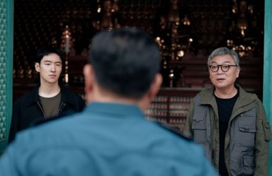 이제훈과 김의성(사진=SBS)