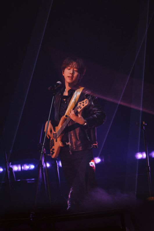 씨엔블루 이정신(사진=FNC엔터테인먼트)