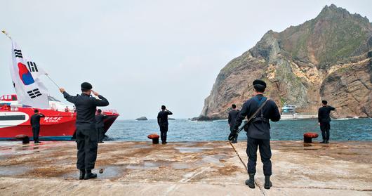 조선일보