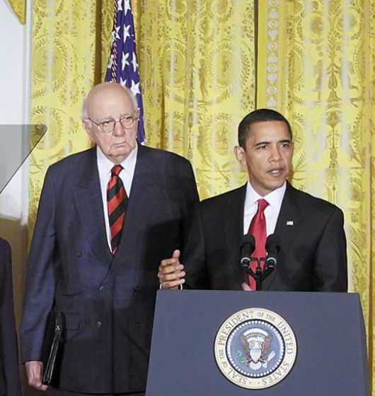 폴 볼커는 버락 오바마 대통령이 재임하던 2009~2011년 백악관 경제회복자문위원회 위원장을 맡았다. /게티이미지코리아