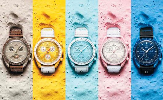 스와치가 오메가와 함께 손잡고 만든 33만1000원짜리 시계 ‘문스와치’. 맨 왼쪽부터 토성, 태양, 천왕성, 금성, 해왕성 제품이다. /오메가 제공