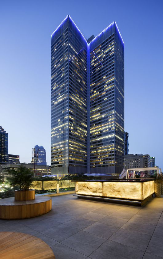 캐나다 몬트리올에 있는 페어몬트 퀸 엘리자베스 호텔 옥상. /캐나다관광청