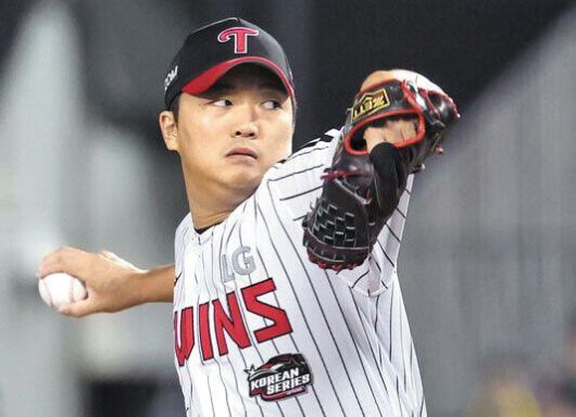 LG 우완 마무리 투수 고우석