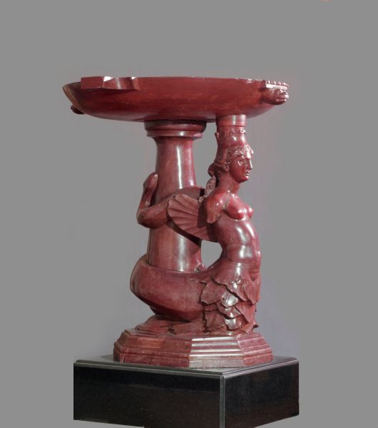 ‘스킬라가 조각된 정원용 수반’. 98×100×92㎝. 1세기.