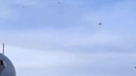 미 스텔스 전투기 F-35가 착륙 중 추락하는 모습. /X(옛 트위터)