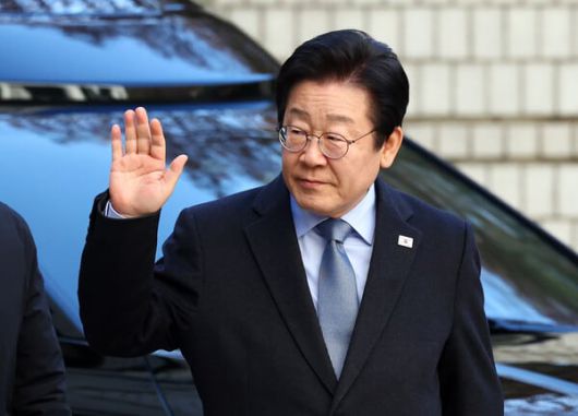조선일보