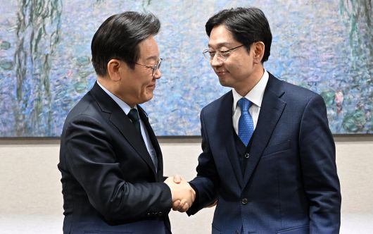 조선일보